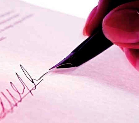CONTRATOS